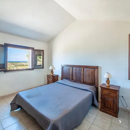 With Common Swimming-pool And Outdoor Private Area In Badesi