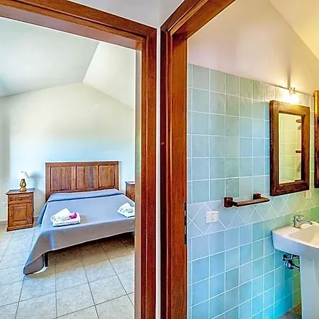 Aparthotel With Common Swimming-pool And Outdoor Private Area In 3*