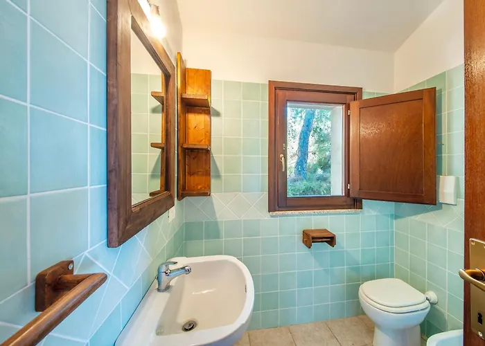 מלון דירות With Common Swimming-pool And Outdoor Private Area In 3*